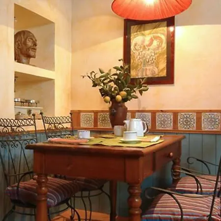 Couette-café B&B Villa Rome 4*